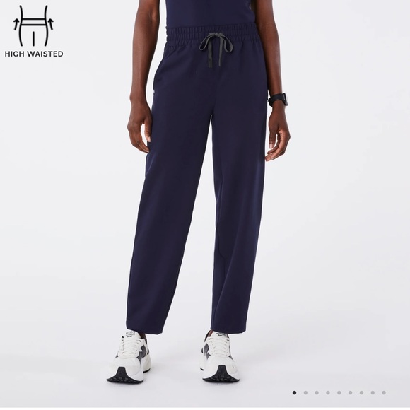 Figs High Waisted Sheridan Relaxed Barrel Scrub Pant - Picture 1 of 1